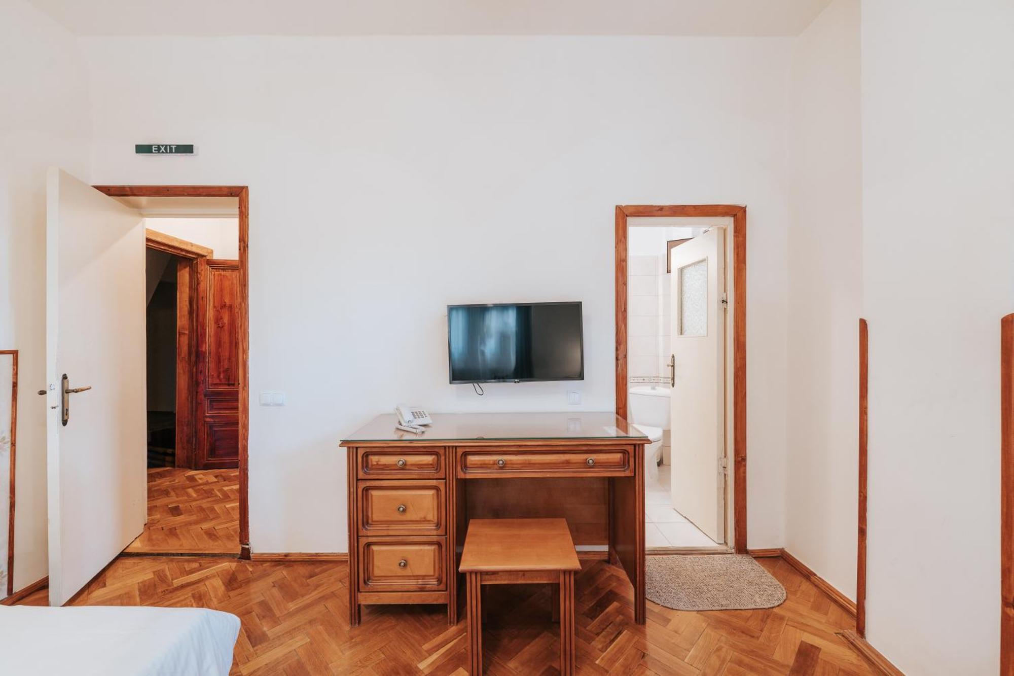 Camelia Hotel 3*