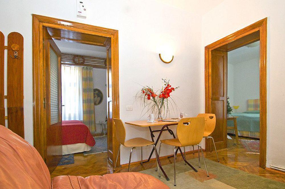 Hotel Camelia