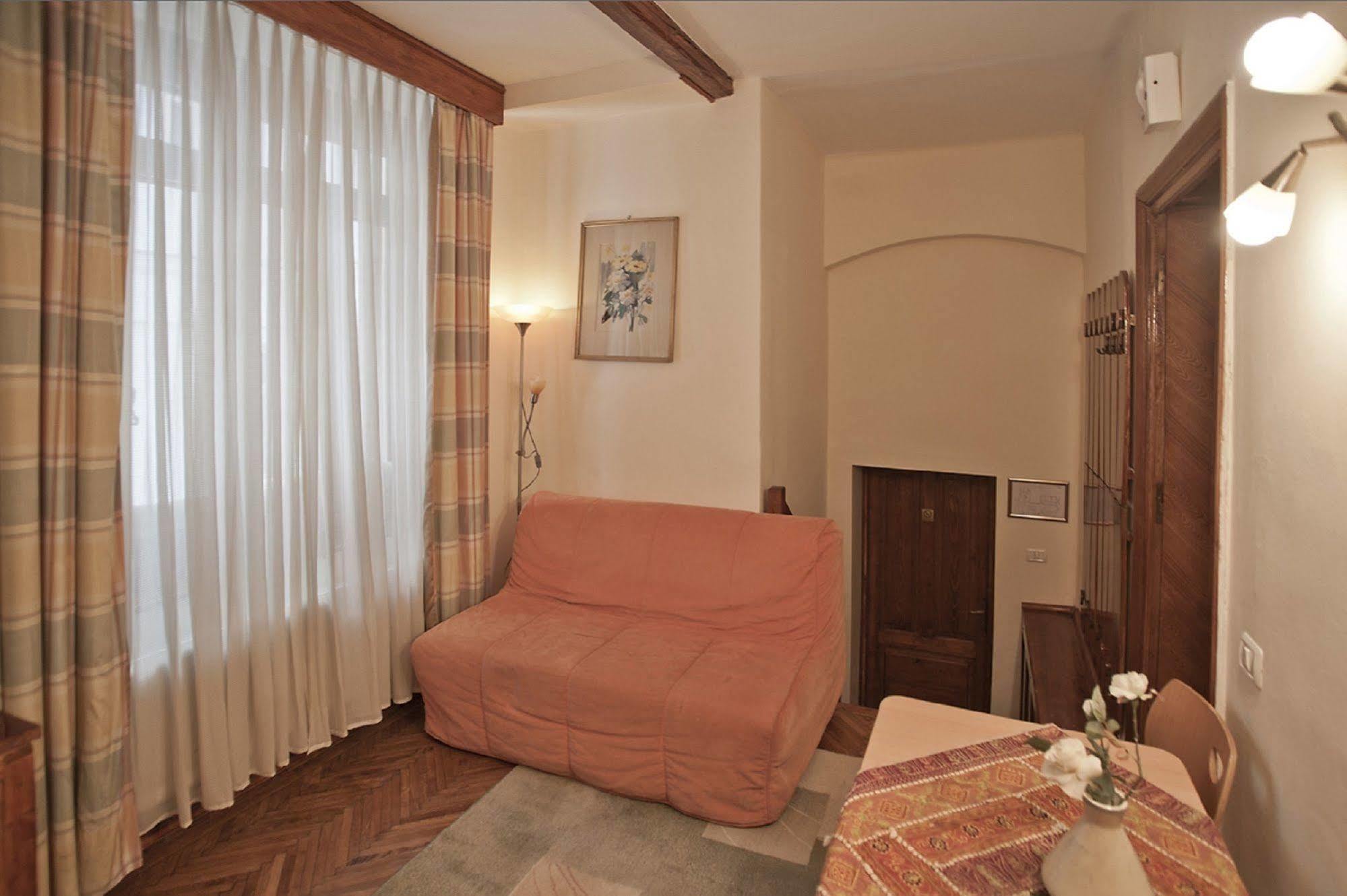 Camelia Hotel 3*